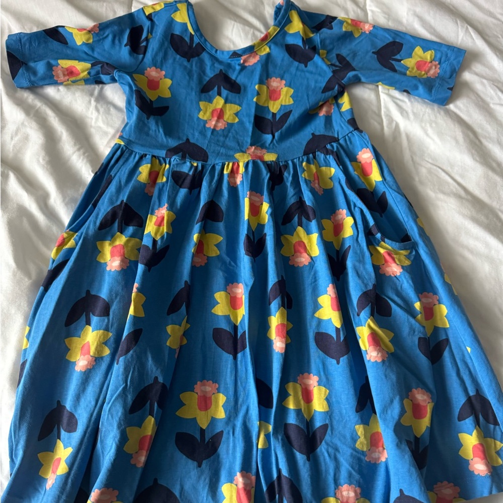 Hanna Andersson Girls' Skater Dress size 120(6-7)